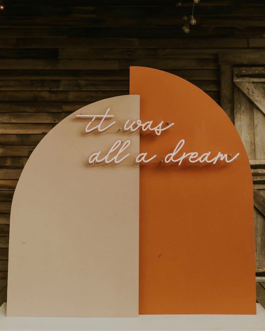 It was all a dream - Neon Rental