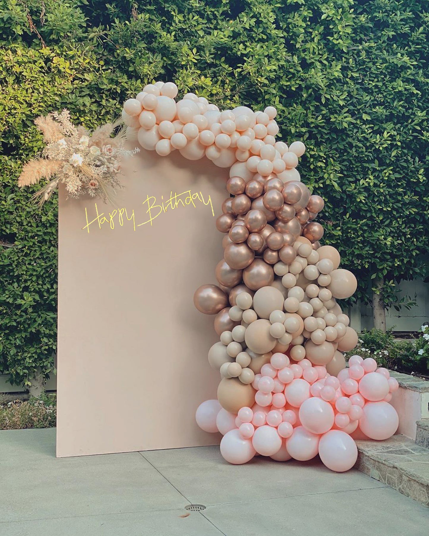 Happy Birthday - Neon Rental