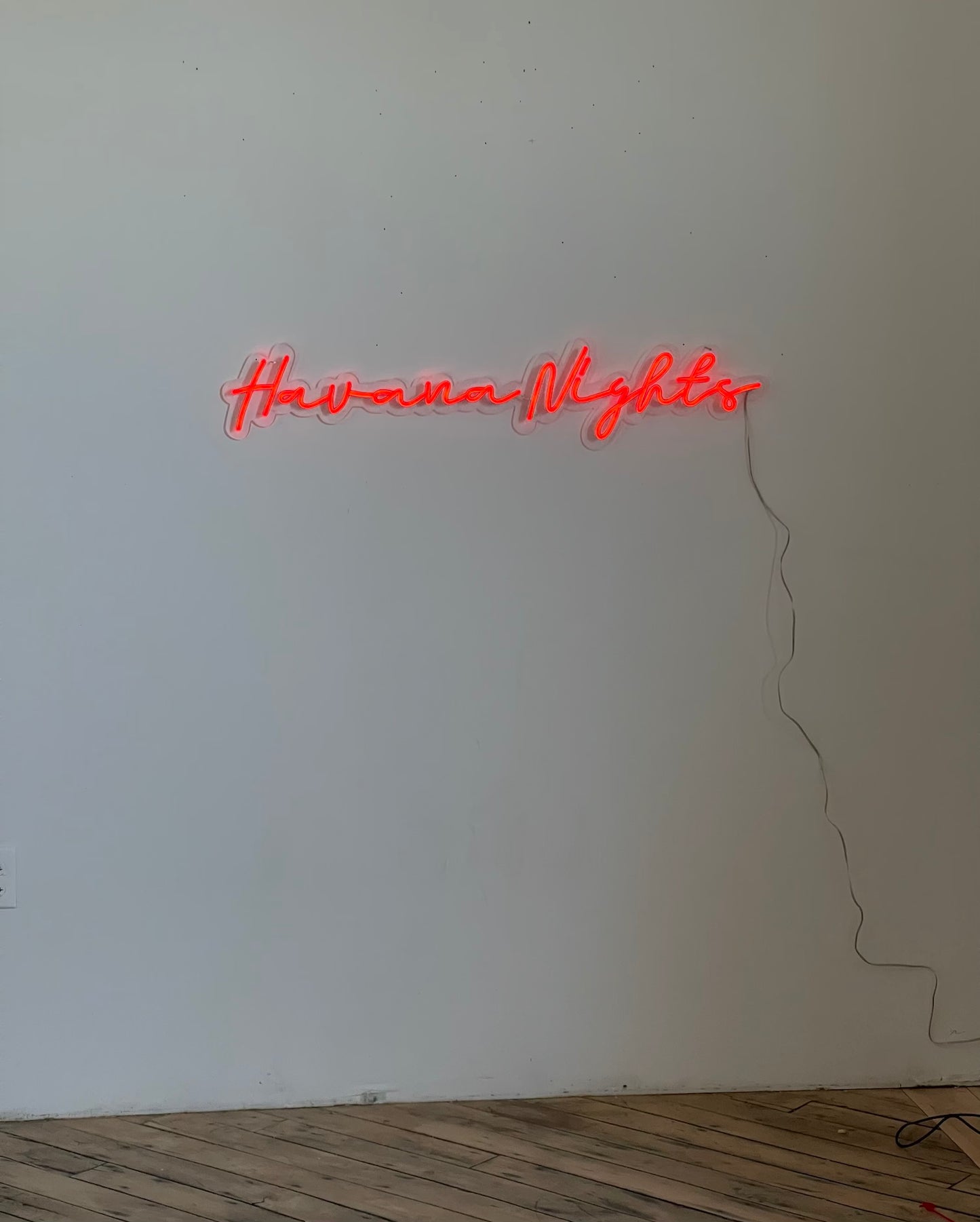 Havana Nights - Neon Rental